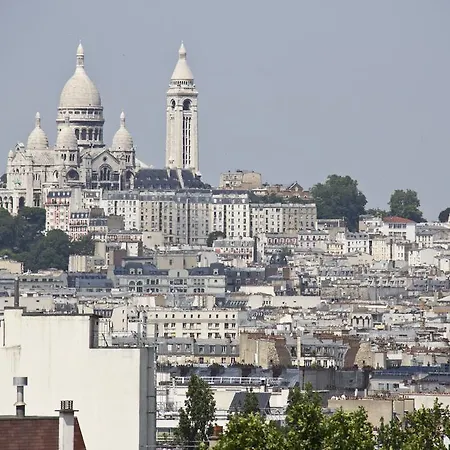 Montmartre Sacre Coeur * Paris